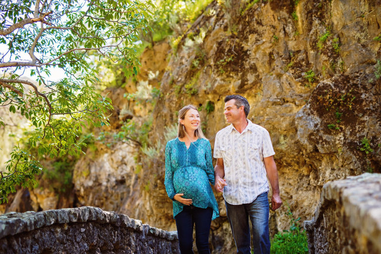 maternity portraits at Alum Rock Park