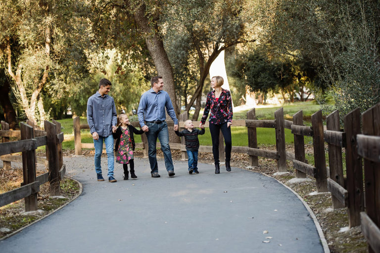 what to wear for family portraits