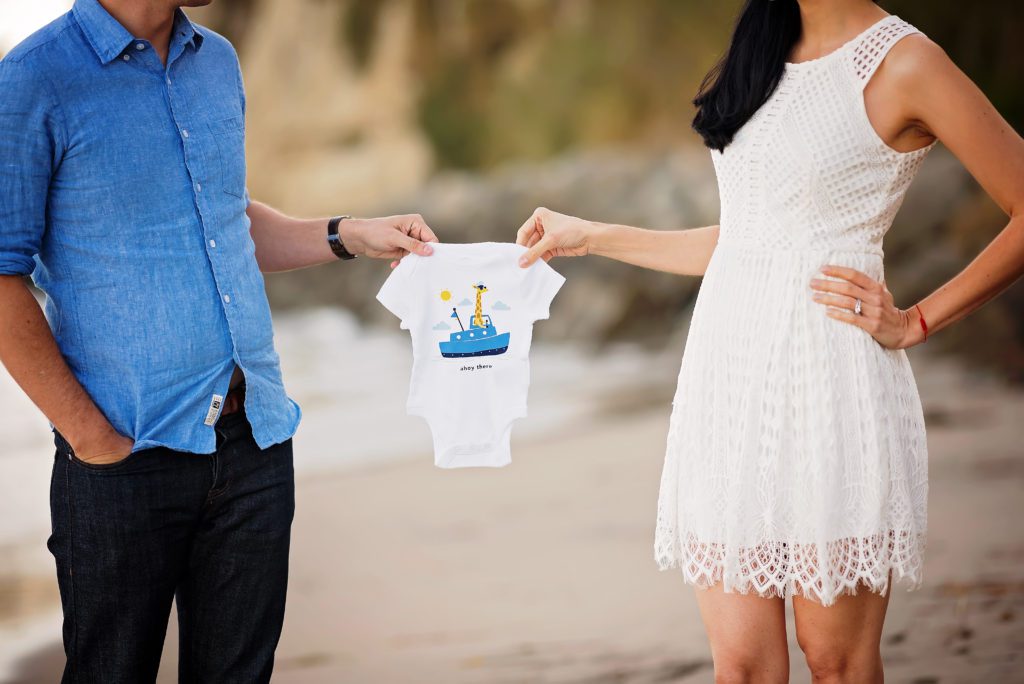 pregnancy announcement portraits