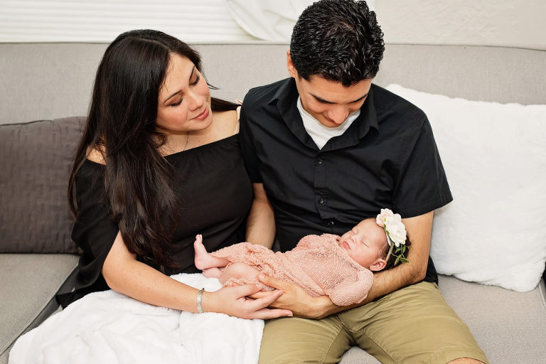 at home lifestyle newborn portraits