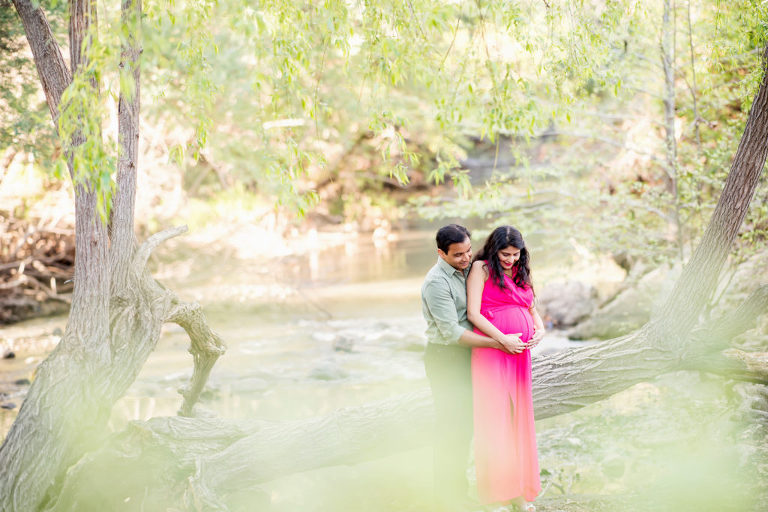 when to take maternity portraits