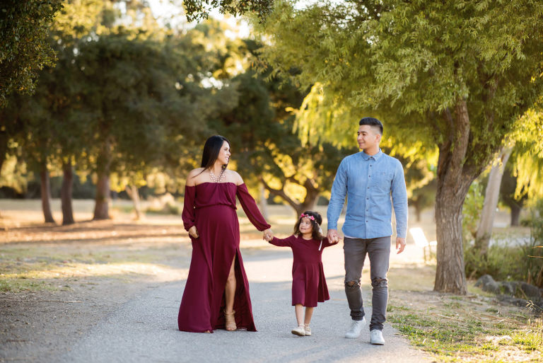 maternity photo shoot at hellyer park