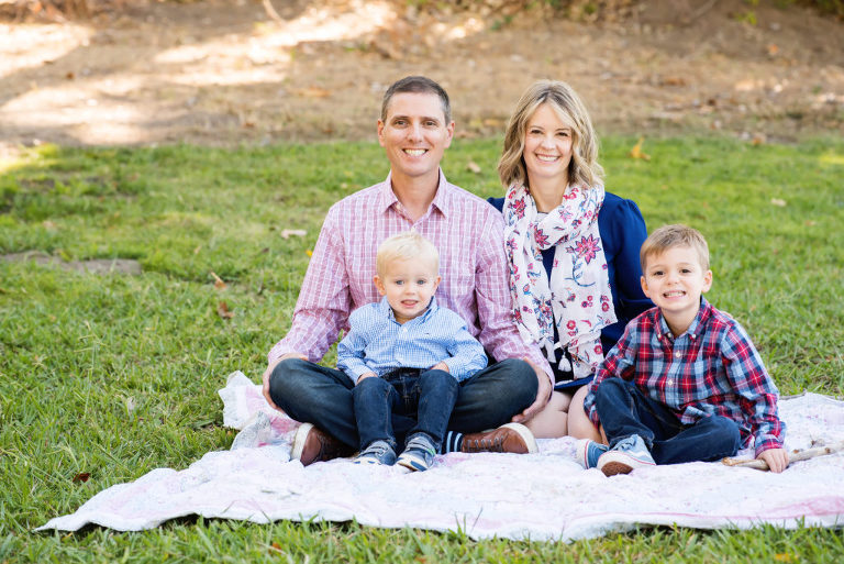 family photo shoot at vasona park