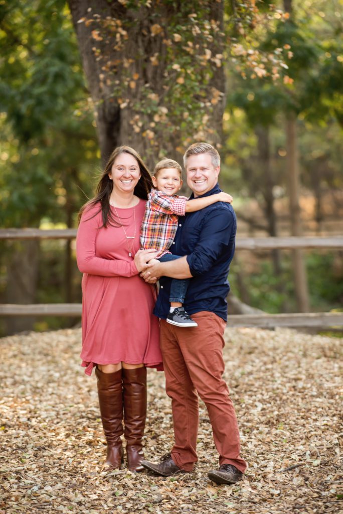 holiday portraits at vasona park
