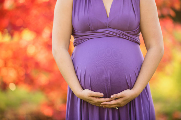 sunset maternity portraits in palo alto