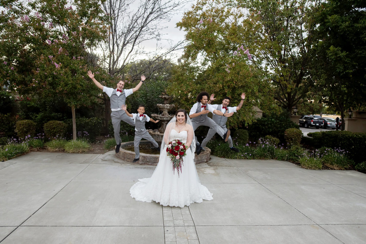 Photographing Fun Wedding Bridal Party Photos - Steven Cotton Photography