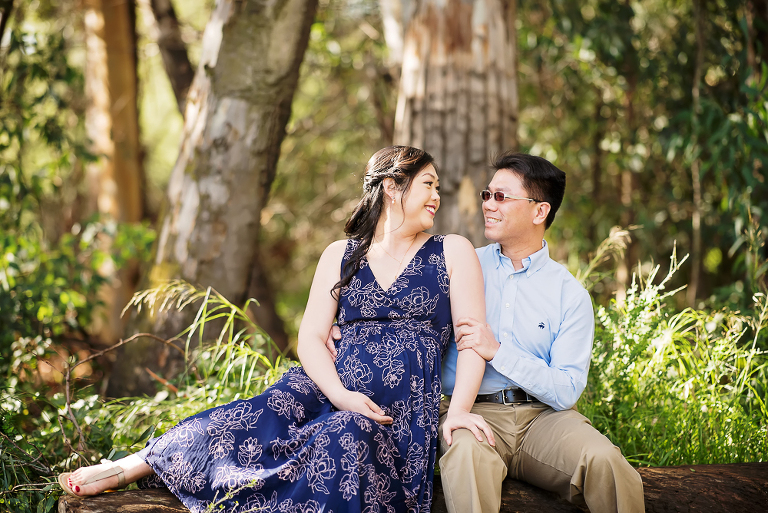 maternity pictures at Vasona Park