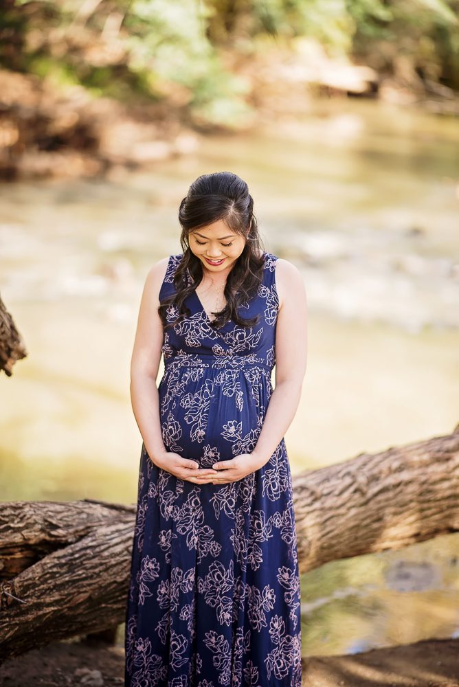 maternity pictures at Vasona Park