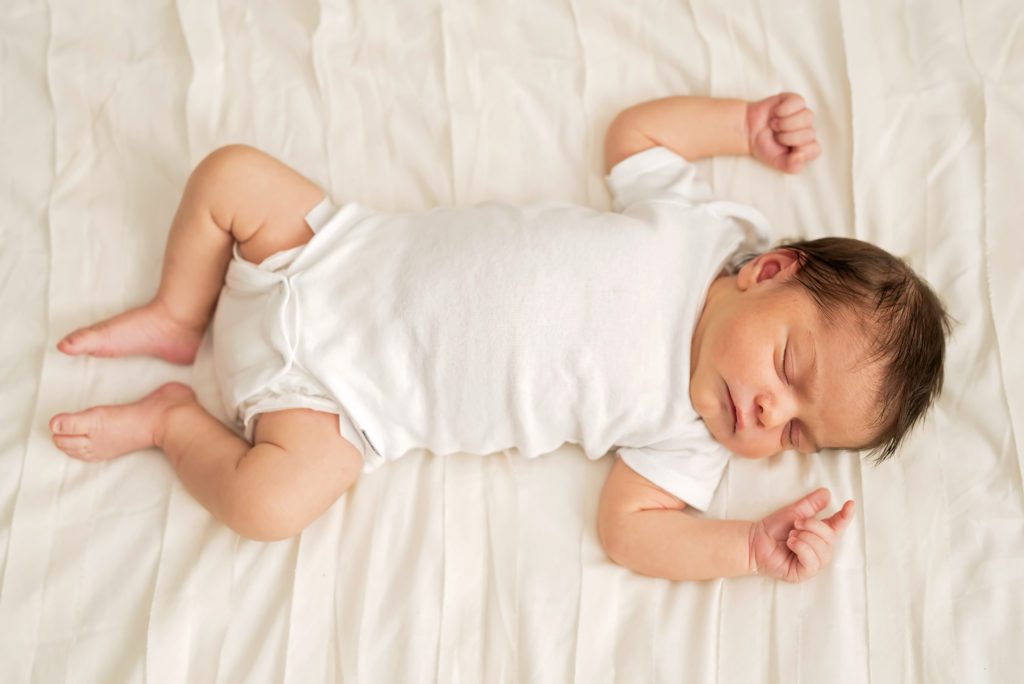 in-home lifestyle newborn portraits