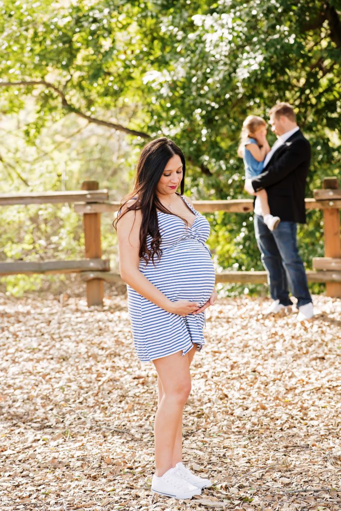 maternity photos with kids