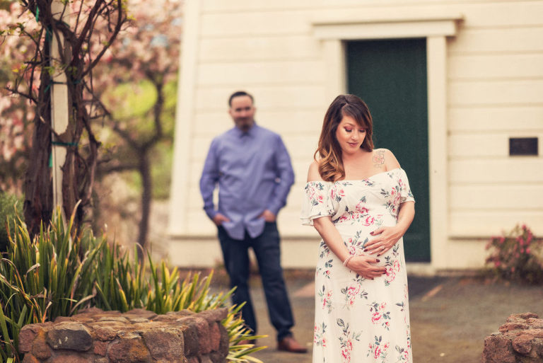 Maternity Portraits At Shoreline Lake Park