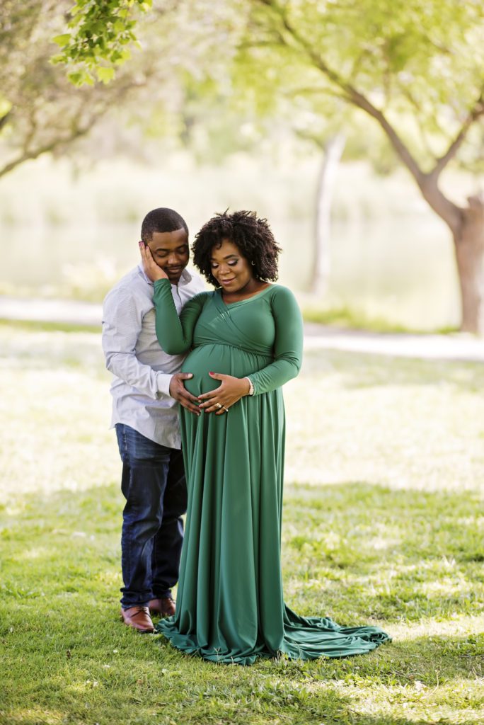 maternity portraits at hellyer park