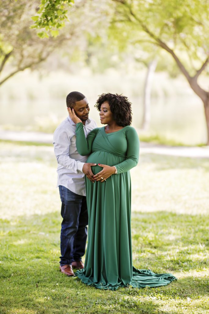 maternity portraits at hellyer park