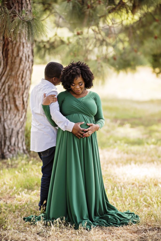 maternity portraits at hellyer park