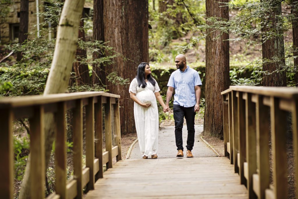 5 ways to capture creative maternity portraits