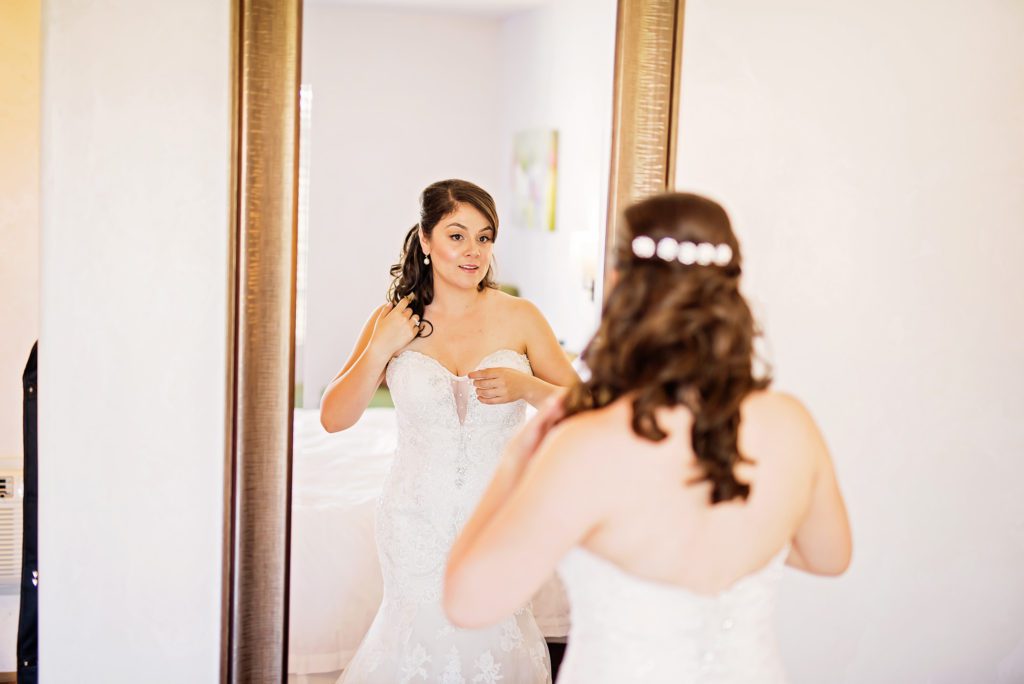 5 areas to evaluate wedding photographers