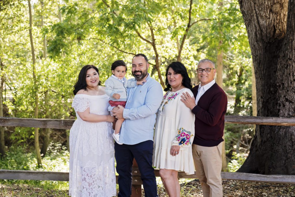 10 occasions to take family portraits