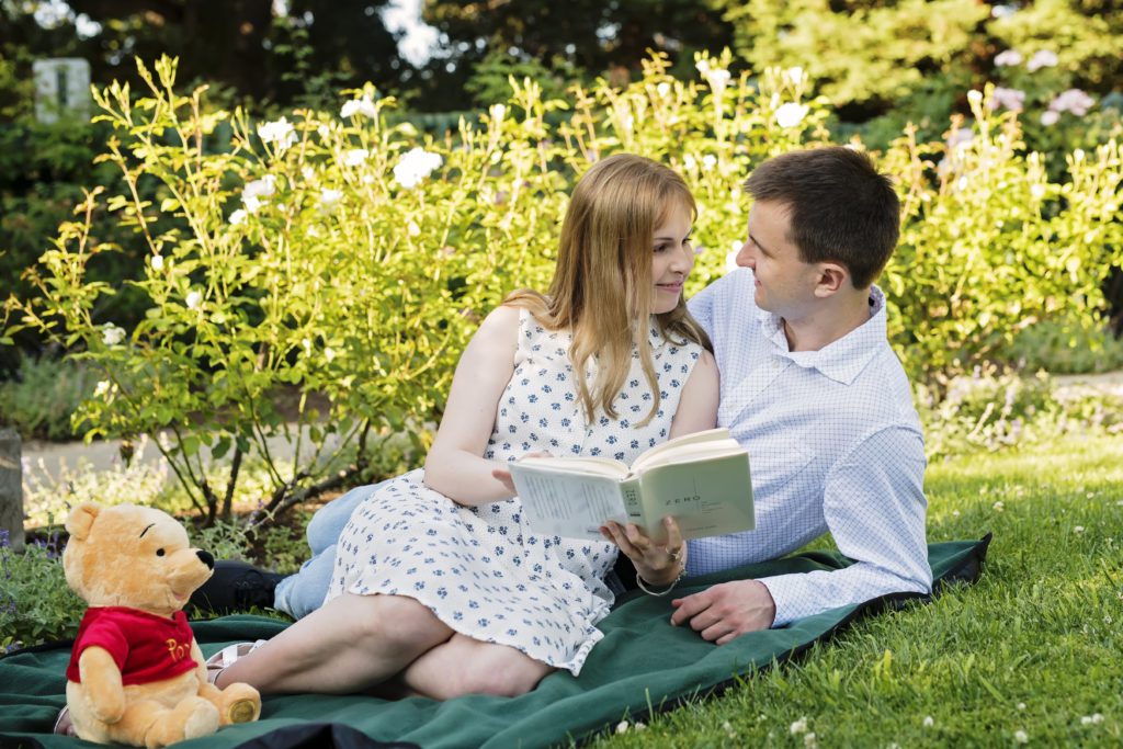 what are happy couple portraits
