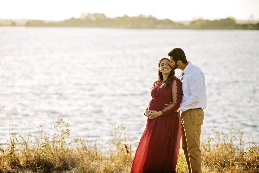 gender reveal maternity portraits in mountain view