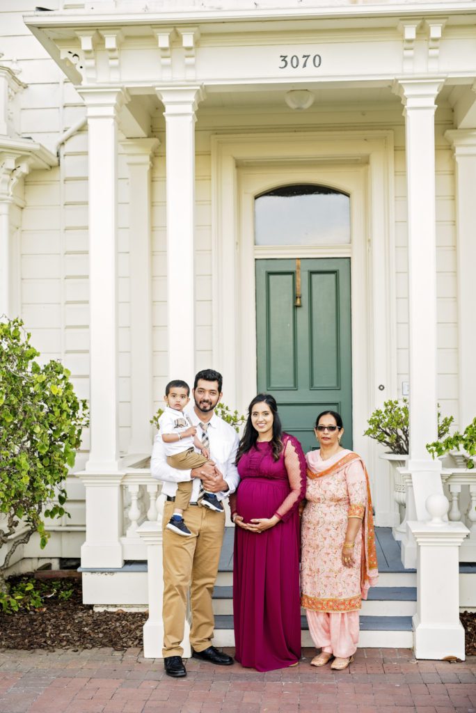 gender reveal maternity portraits in mountain view