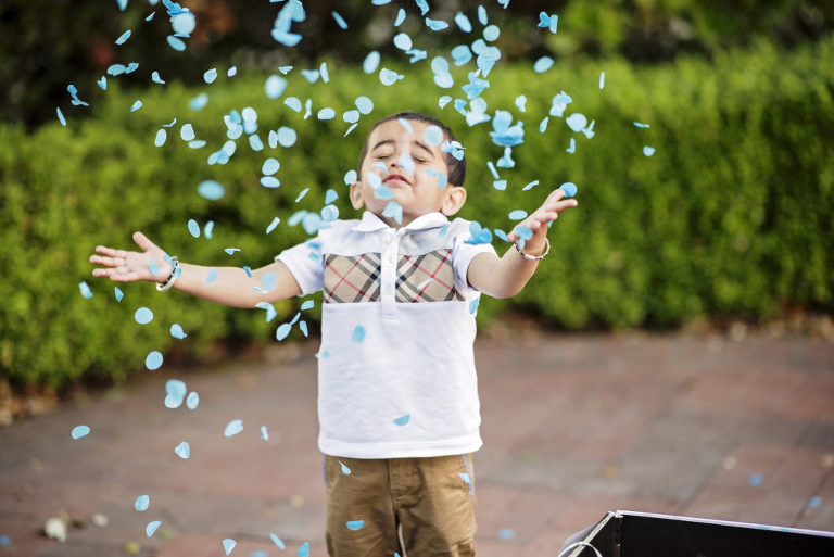 gender reveal maternity portraits in mountain view