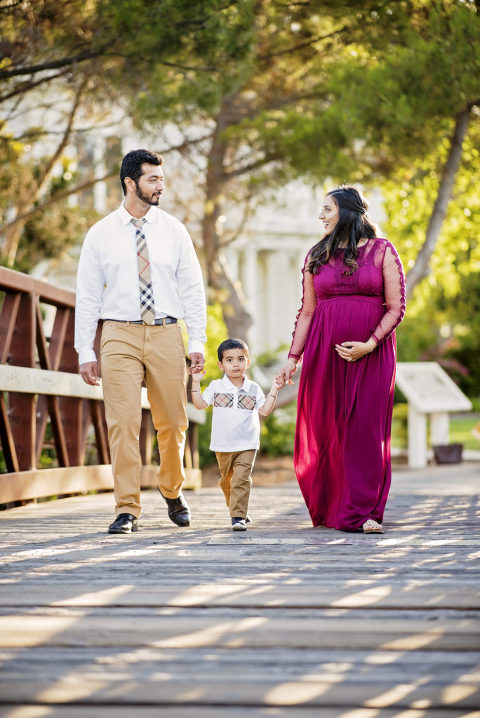 gender reveal maternity portraits in mountain view