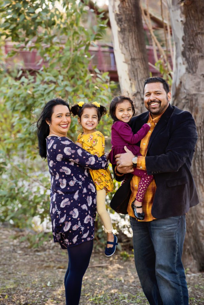10 occasions to take family portraits