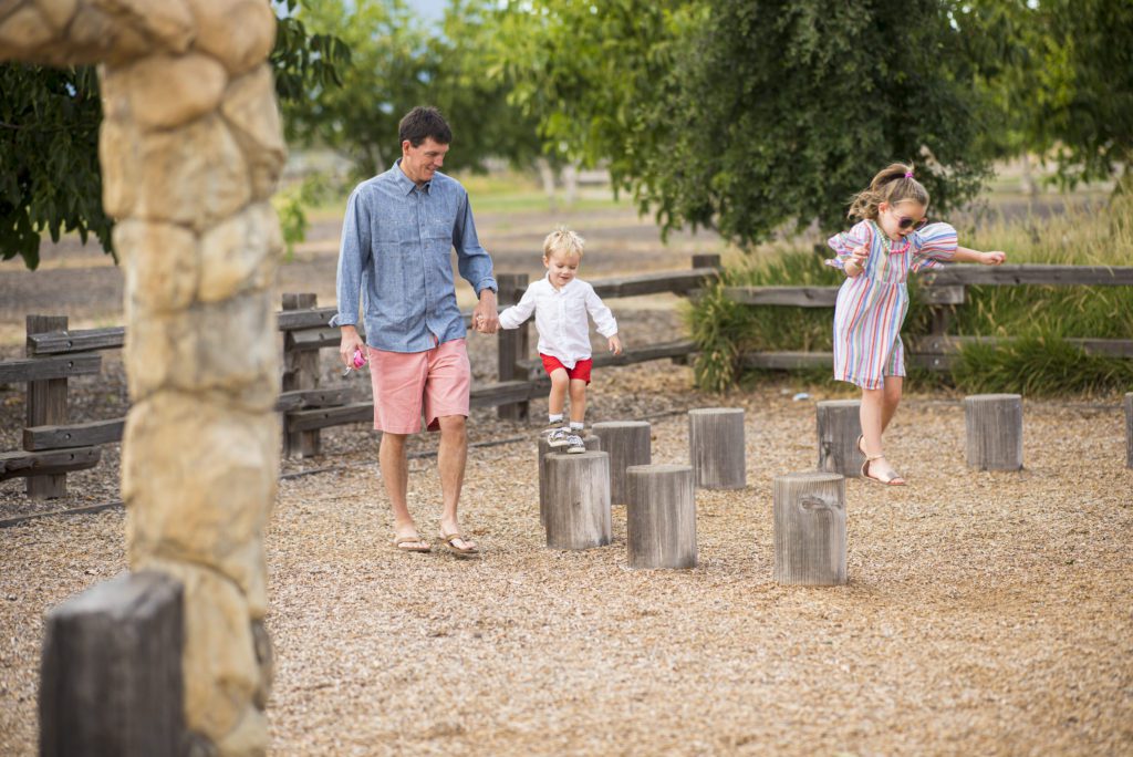 fun family pictures at martial cottle park
