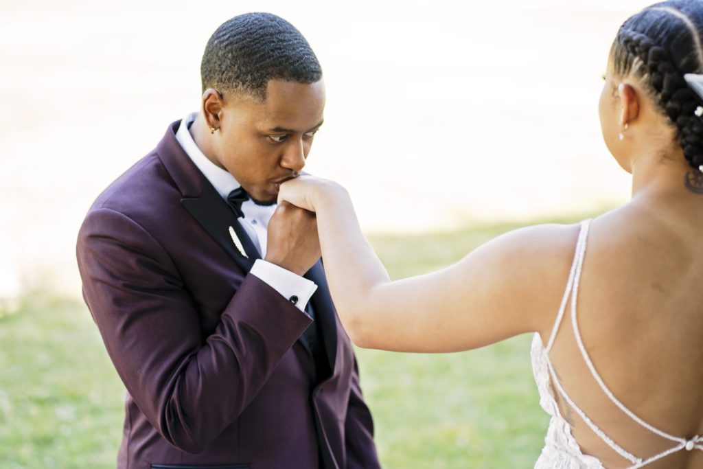 How Long Should You Hire A Wedding Photographer?