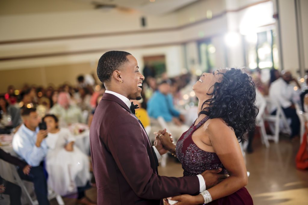 How Long Should You Hire A Wedding Photographer