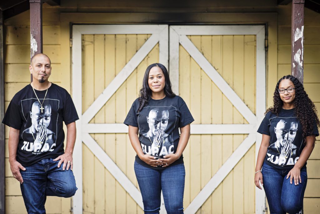 What Is The Best Time Of Day For Maternity Portraits?