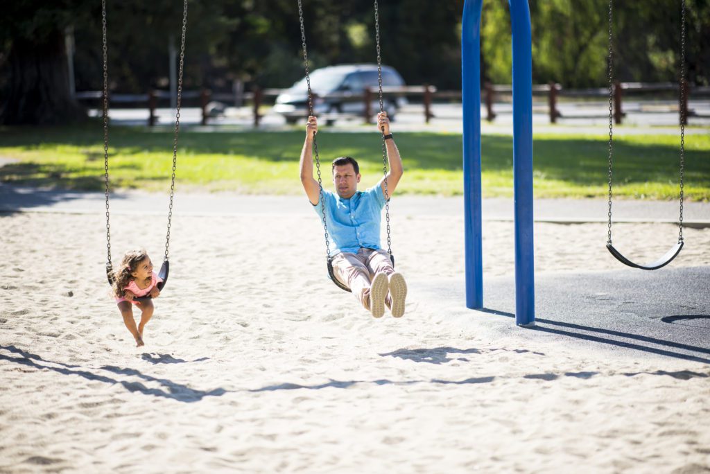 how to prepare for family portraits with kids