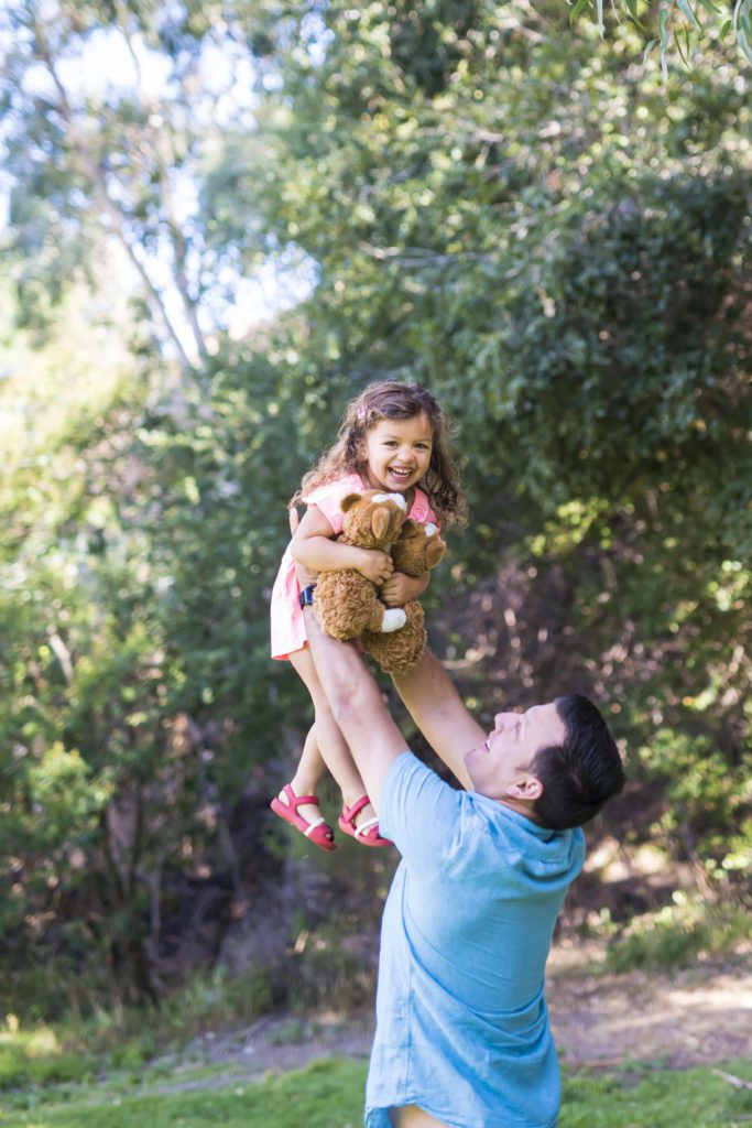 how to prepare for family portraits with kids