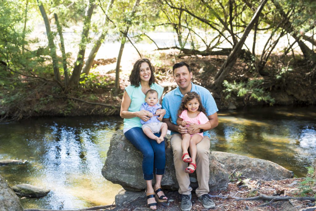 how to prepare for family portraits with kids