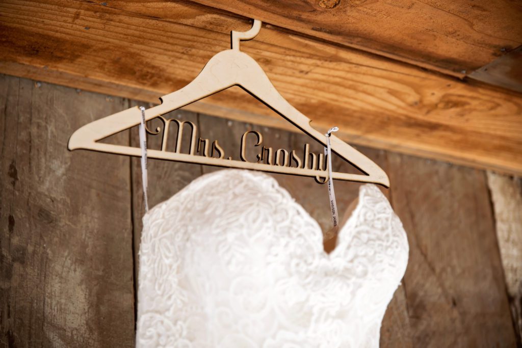 what is a wedding photography shot list