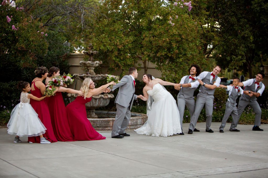 fun bridal party photos