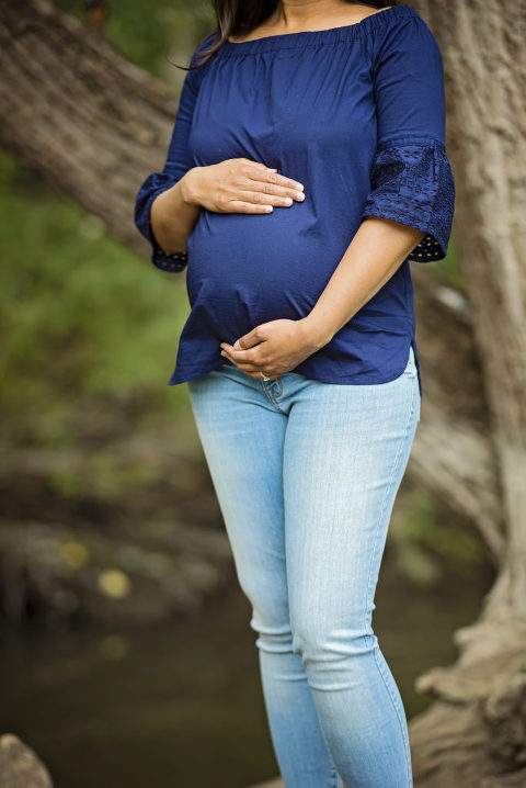 maternity pictures at hellyer park