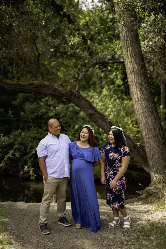 Three Things To Bring To Your Maternity Portrait Session