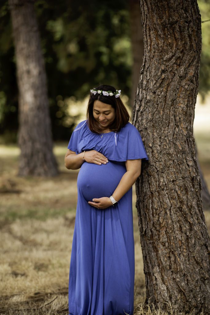 Three Things To Bring To Your Maternity Portrait Session