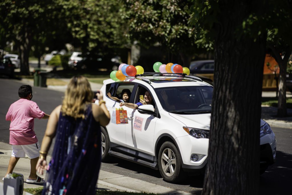 how to throw a drive by social distance birthday party