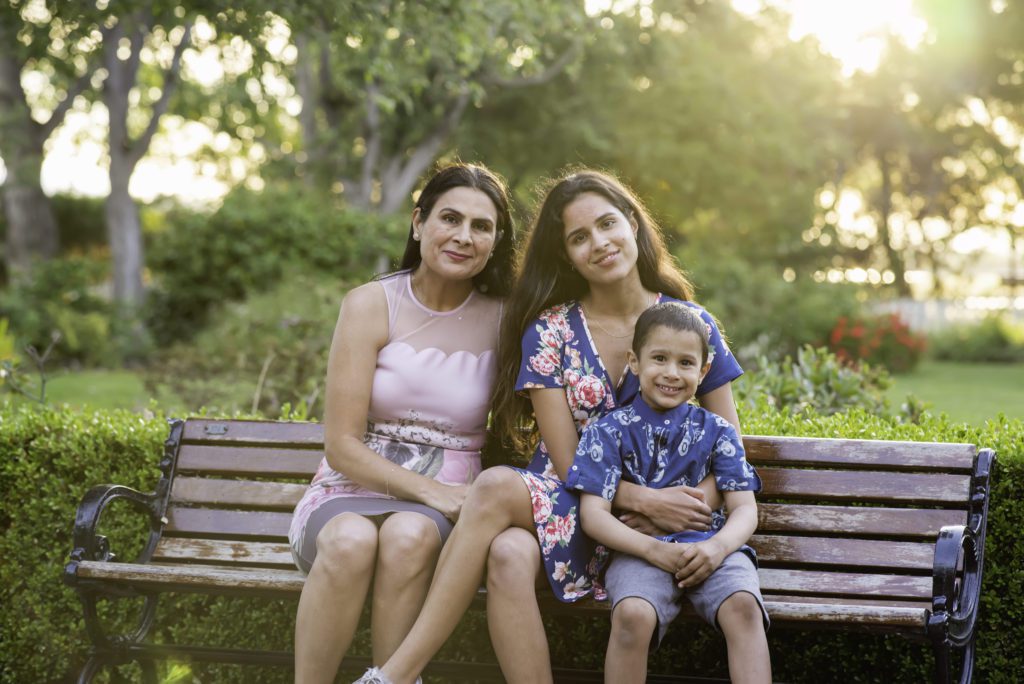 5 things to ask your family portrait photographer