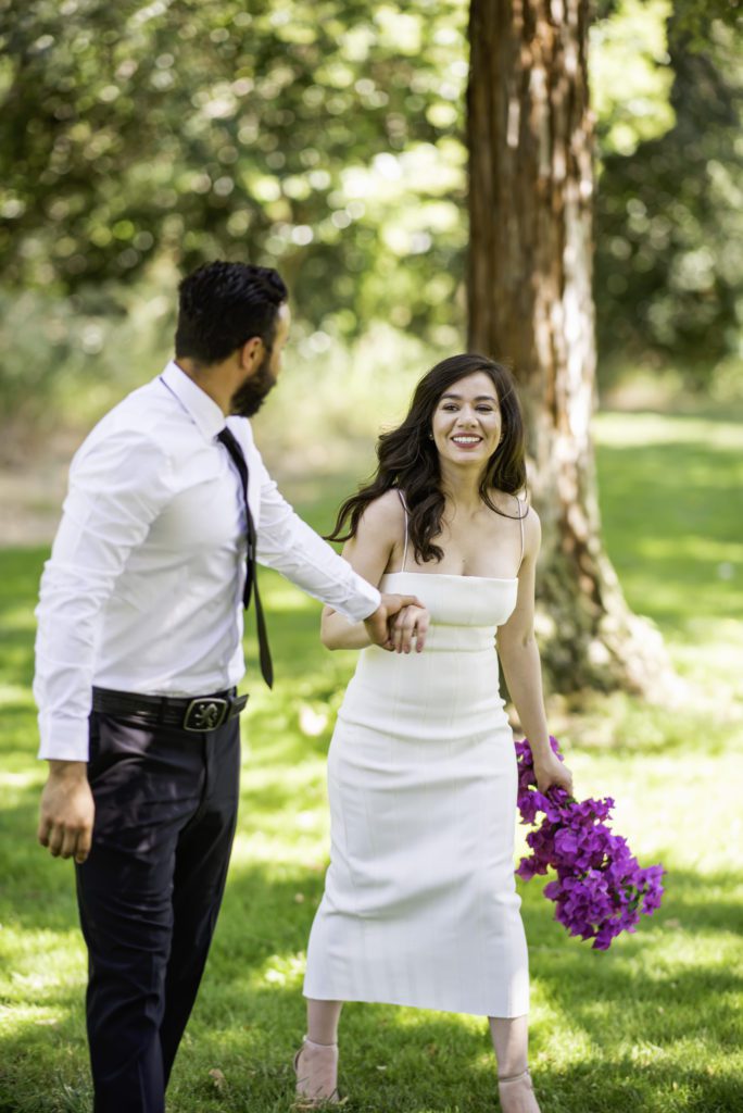 fun and candid wedding poses