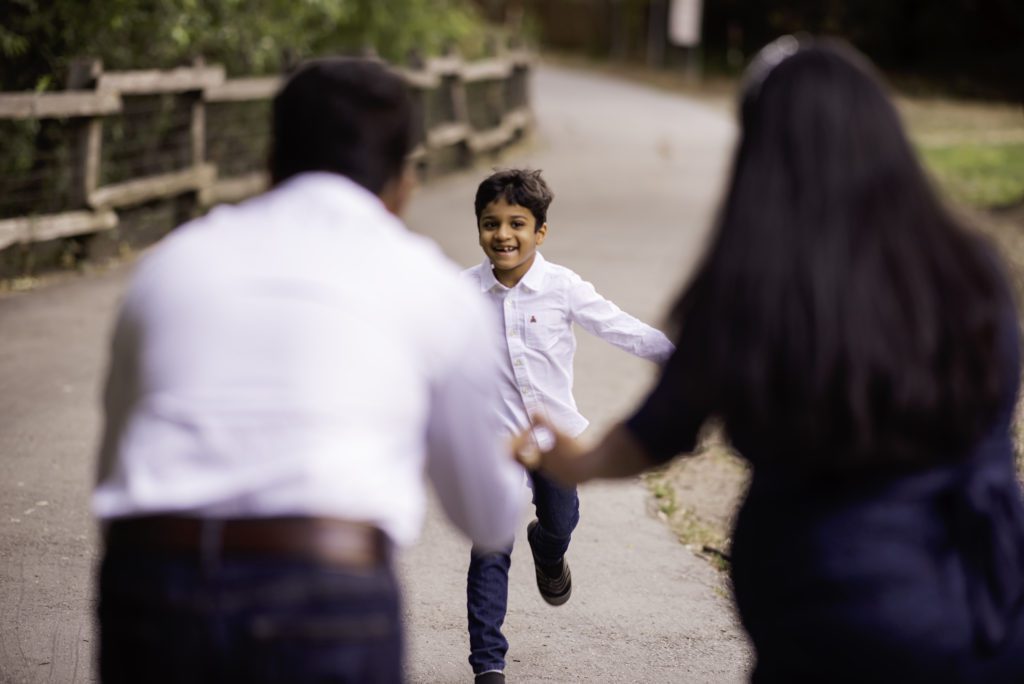 why the evening is the best time for portraits