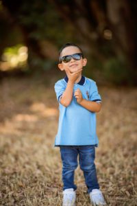 how to safely take pictures during covid-19