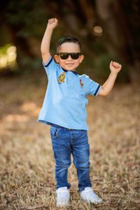 how to safely take pictures during covid-19