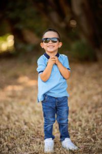 how to safely take pictures during covid-19