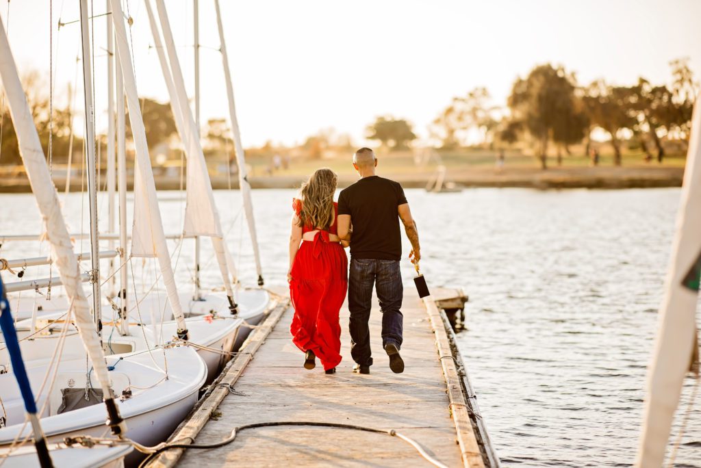 Sunset Engagement Portraits At Shoreline Lake Park