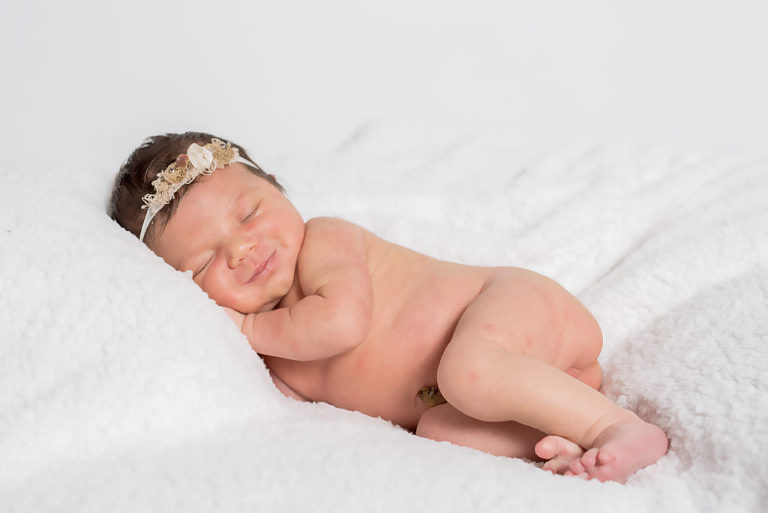 simple newborn portrait poses