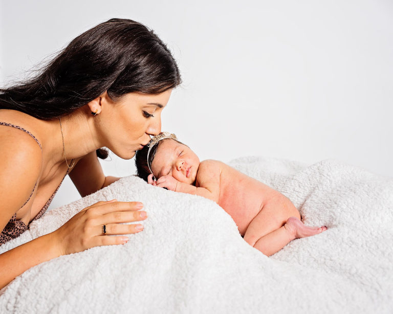 simple newborn portrait poses