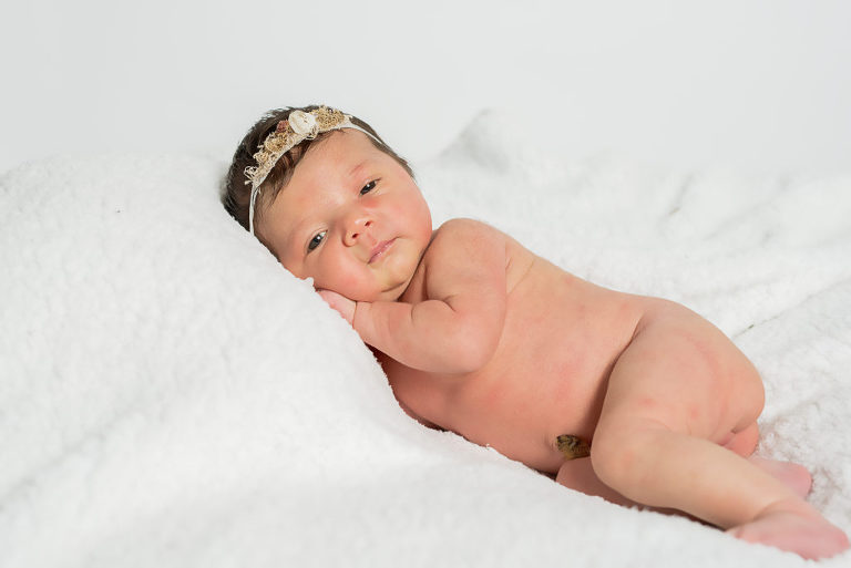 simple newborn portrait poses